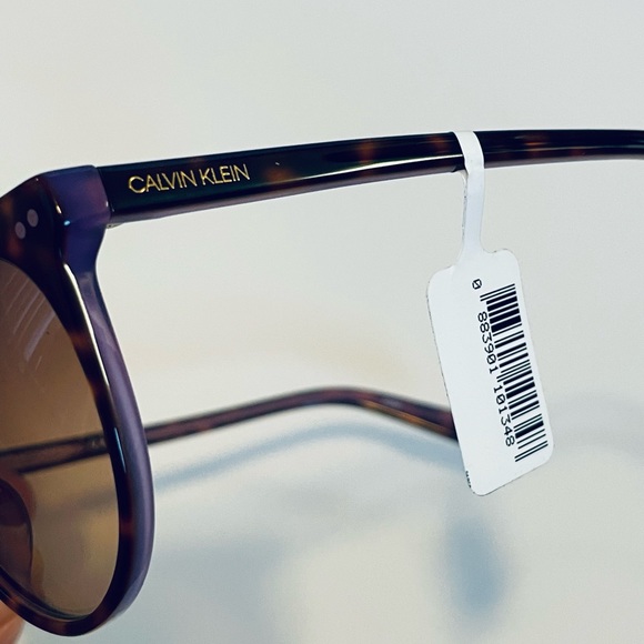 Calvin Klein sunglasses main image 5